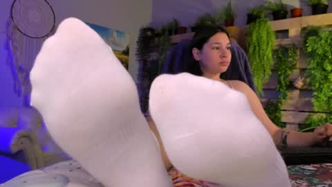 Snapshot of kimclarks chatting on June 27, 2026, 4:23 pm kimclarks online show from June 27, 2026, 4:23 pm