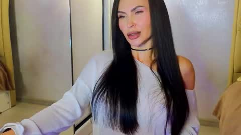 KIm online show from January 12, 2026, 5:51 pm