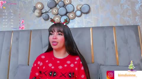 Snapshot of kimdevinne chatting on December 24, 2024, 3:27 am KIM online show from December 24, 2024, 3:27 am