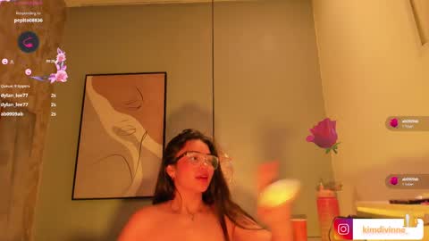 Snapshot of kimdevinne chatting on February 28, 2025, 6:10 am KIM online show from February 28, 2025, 6:10 am