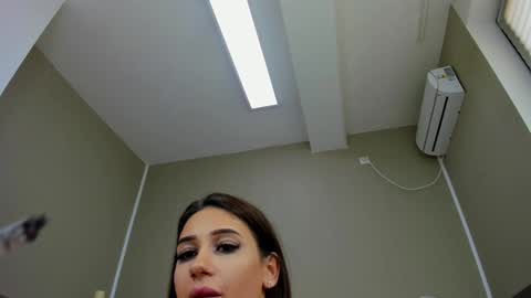 Snapshot of kimi_ivy chatting on December 23, 2024, 11:36 am kimi_ivy online show from December 23, 2024, 11:36 am