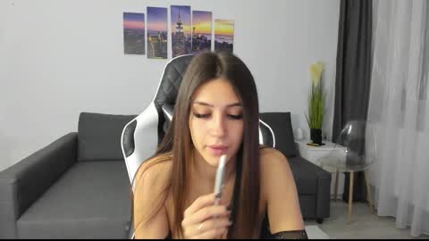 Snapshot of kimi_ivy chatting on October 26, 2025, 4:07 am kimi_ivy online show from October 26, 2025, 4:07 am