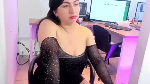 Snapshot of kimkalifa chatting on September 20, 2025, 4:02 am Camila online show from September 20, 2025, 4:02 am