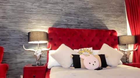 Natalie online show from June 22, 2026, 8:17 pm