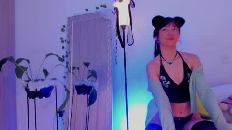 Snapshot of kimmcarter chatting on October 6, 2025, 2:53 am Kimm online show from October 6, 2025, 2:53 am