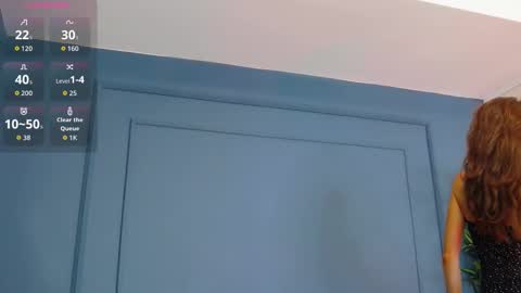 kimmdaviss online show from September 10, 2025, 7:08 am