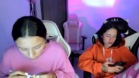 kimmi online show from October 1, 2025, 11:22 pm