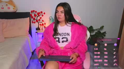 Snapshot of kimmie_dollxo chatting on May 2, 2026, 11:54 pm kimmie_dollxo online show from May 2, 2026, 11:54 pm
