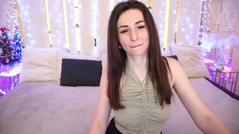 Snapshot of kimmmli chatting on December 18, 2024, 2:06 pm Margo online show from December 18, 2024, 2:06 pm