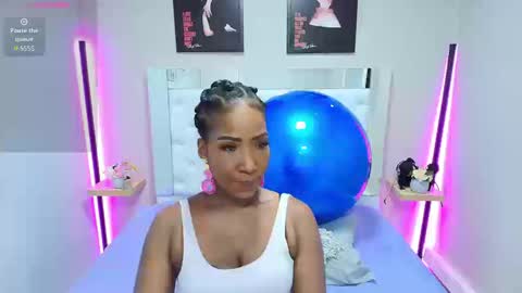 Snapshot of kimmturner chatting on September 19, 2025, 1:01 pm Kim online show from September 19, 2025, 1:01 pm