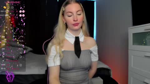 Snapshot of kimmy1_powell chatting on February 24, 2025, 3:02 am kimmy1_powell online show from February 24, 2025, 3:02 am