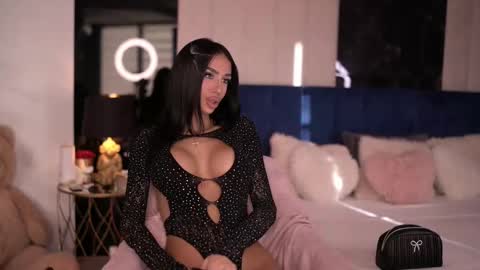 Snapshot of kimnatty chatting on October 25, 2025, 2:13 pm Kim online show from October 25, 2025, 2:13 pm