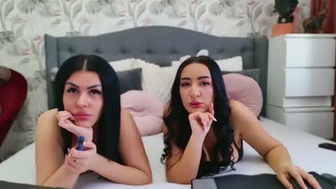 Snapshot of kimwilmes chatting on March 8, 2026, 11:58 am Kim Wilmes online show from March 8, 2026, 11:58 am