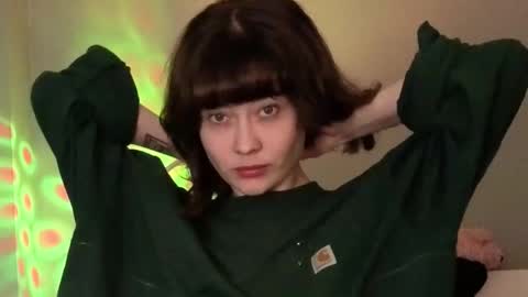 kina_ka online show from September 25, 2025, 8:45 pm