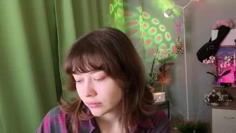 kina_ka online show from November 23, 2025, 4:23 am