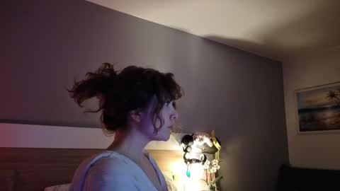kina_ka online show from May 9, 2026, 7:08 pm