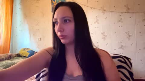 Snapshot of kinacolton chatting on June 17, 2026, 1:30 am Jenny online show from June 17, 2026, 1:30 am