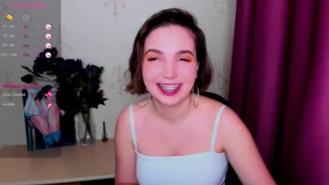 Hazel online show from October 4, 2025, 8:23 am