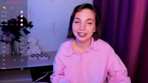 Hazel online show from November 14, 2025, 8:46 am