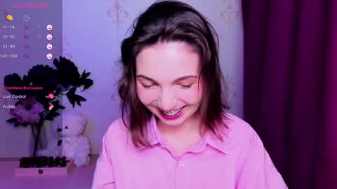 Hazel online show from March 15, 2026, 6:25 pm