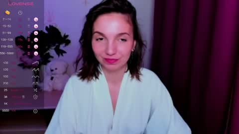 Hazel online show from May 7, 2026, 8:52 am