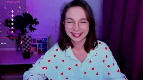 Hazel online show from June 30, 2026, 3:51 am