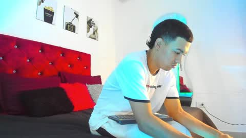 king_ares1 online show from May 26, 2026, 11:17 am
