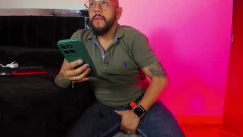 Snapshot of king_bear_25 chatting on March 3, 2026, 1:12 am king_bear_25 online show from March 3, 2026, 1:12 am