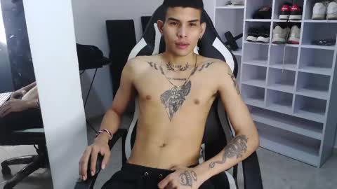 Snapshot of king_bryan19 chatting on December 3, 2024, 2:38 pm bryan online show from December 3, 2024, 2:38 pm