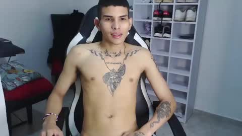 Snapshot of king_bryan19 chatting on December 20, 2024, 4:57 pm bryan online show from December 20, 2024, 4:57 pm