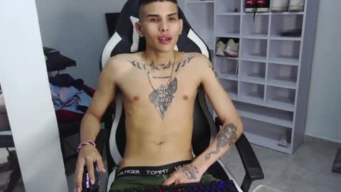 Snapshot of king_bryan19 chatting on December 23, 2024, 7:09 pm bryan online show from December 23, 2024, 7:09 pm
