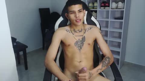 Snapshot of king_bryan19 chatting on January 3, 2025, 9:47 pm bryan online show from January 3, 2025, 9:47 pm