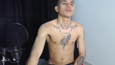 Snapshot of king_bryan19 chatting on January 29, 2025, 6:33 am bryan online show from January 29, 2025, 6:33 am