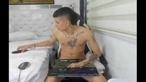 Snapshot of king_bryan19 chatting on February 9, 2025, 5:08 am bryan online show from February 9, 2025, 5:08 am