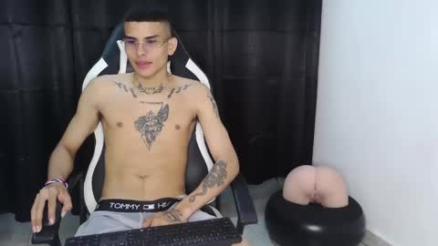 Snapshot of king_bryan19 chatting on March 12, 2025, 1:14 am bryan online show from March 12, 2025, 1:14 am
