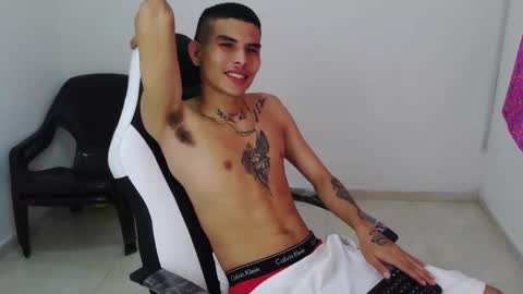 Snapshot of king_bryan19 chatting on September 13, 2025, 7:13 pm bryan online show from September 13, 2025, 7:13 pm