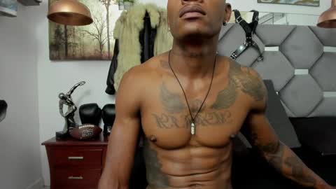 HOT MEN BLACK online show from December 31, 2024, 12:54 am
