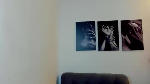 king_of_kings__ online show from October 18, 2025, 12:57 am