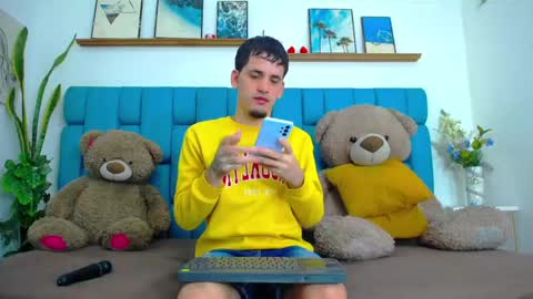 king voy online show from March 3, 2026, 5:02 am