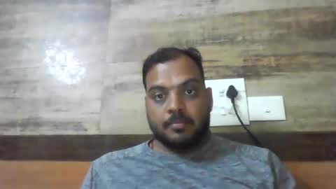 kingalpines1 online show from November 2, 2025, 5:59 pm