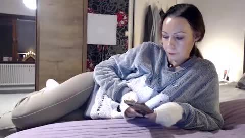 sexysexyhotwetpinkredpussy online show from December 15, 2025, 5:28 pm