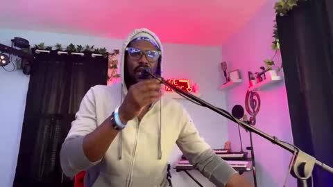 KC online show from January 25, 2025, 1:41 pm