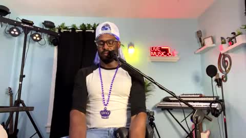 KC online show from February 16, 2025, 2:42 am