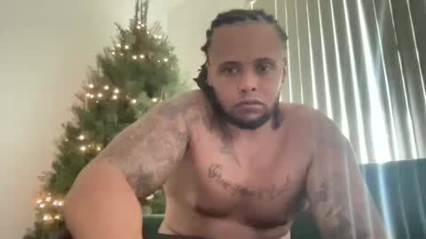 Snapshot of kingdabiggest chatting on December 16, 2025, 9:31 pm KingDaBiggest online show from December 16, 2025, 9:31 pm