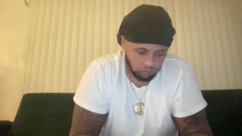 Snapshot of kingdabiggest chatting on December 20, 2025, 11:06 am KingDaBiggest online show from December 20, 2025, 11:06 am