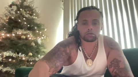 Snapshot of kingdabiggest chatting on January 10, 2026, 11:42 pm KingDaBiggest online show from January 10, 2026, 11:42 pm