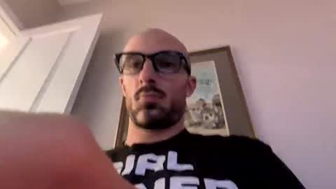kingdaddysayless online show from July 9, 2026, 7:18 pm