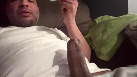 kingelizar12 online show from February 8, 2026, 12:41 pm