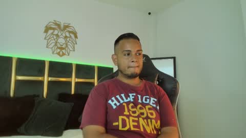 kingg_jay online show from June 8, 2026, 11:54 am