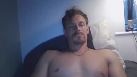 Snapshot of kingharold92 chatting on May 31, 2026, 8:10 pm kingharold92 online show from May 31, 2026, 8:10 pm